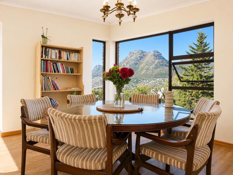 4 Bedroom Property for Sale in Northshore Western Cape